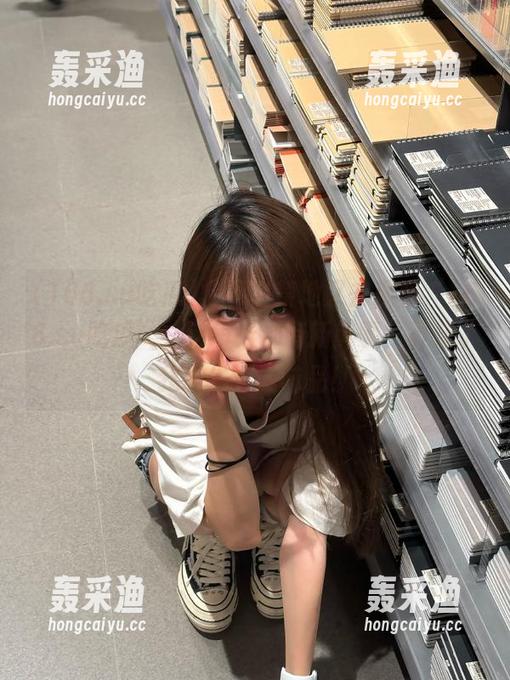情不自禁地又去观看“166.su吃瓜”,这每天都有新鲜事,真成了我的生活调味品! 情不自禁地又去观看“166.su吃瓜”,这每天都有新鲜事,真成了我的生活调味品!