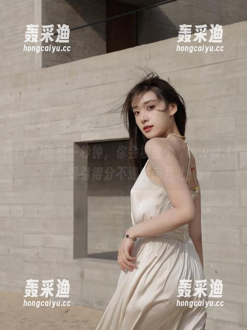 首页一秒钟，你会被这个“www.17”吸引得分不清东南西北！