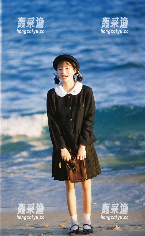 17c吃瓜网51,在线看小姑娘们上演“瓜”闹天宫 17c吃瓜网51,在线看小姑娘们上演“瓜”闹天宫