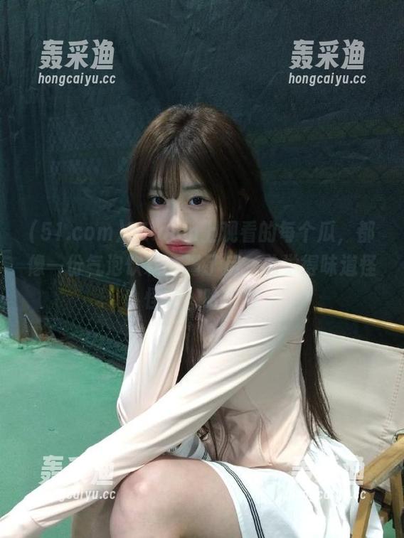 51.com上观看的每个瓜,都像一份气泡饮料,喝了后,总觉得味道怪怪的,哈哈! 51.com上观看的每个瓜,都像一份气泡饮料,喝了后,总觉得味道怪怪的,哈哈!