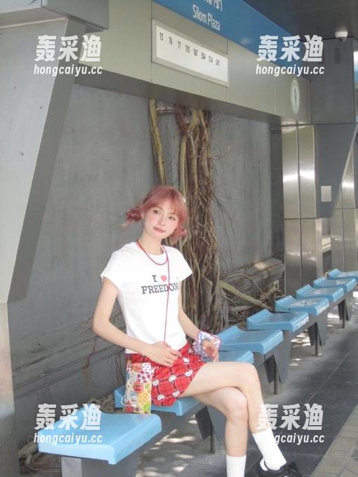 又要下载51.com了，难道我就是传说中的吃瓜机器？