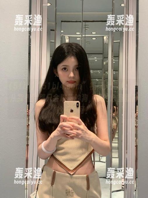 “51bl4.com”视频大揭秘:自从我看到那只会跳舞的狗,我的心里就开始乐呵呵! “51bl4.com”视频大揭秘:自从我看到那只会跳舞的狗,我的心里就开始乐呵呵!