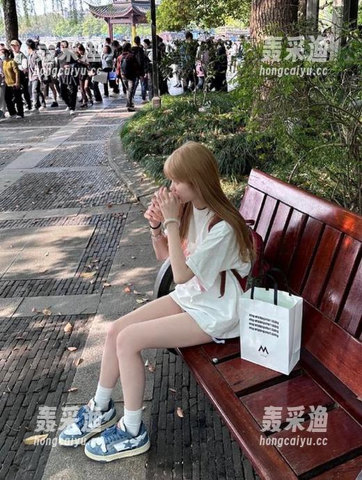 “51cg10”视频播什么?反正无聊的时候也挺有意思,我就是个看热闹的。 “51cg10”视频播什么?反正无聊的时候也挺有意思,我就是个看热闹的。