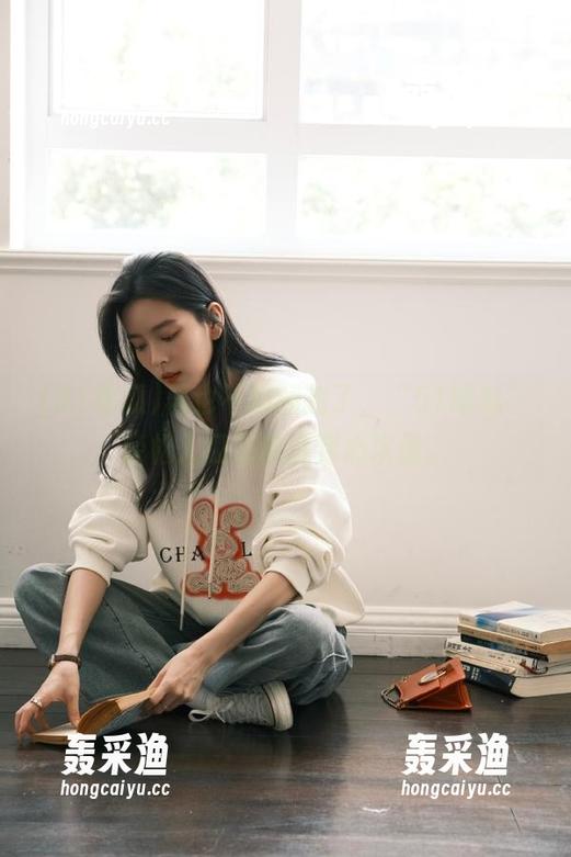 再也不用翻找了,“51吃瓜”轻松入口直接戳到心坎里。 再也不用翻找了,“51吃瓜”轻松入口直接戳到心坎里。
