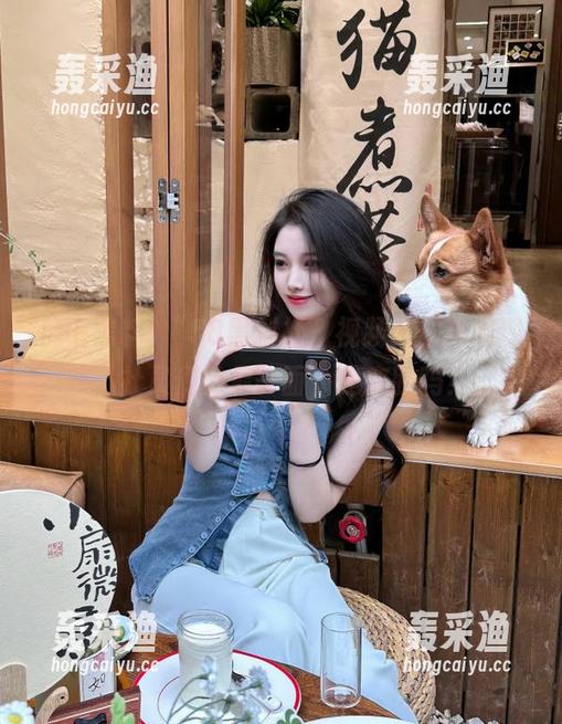 “58黑料社”视频,居然展现了社员们的另一面,是变脸吗? “58黑料社”视频,居然展现了社员们的另一面,是变脸吗?