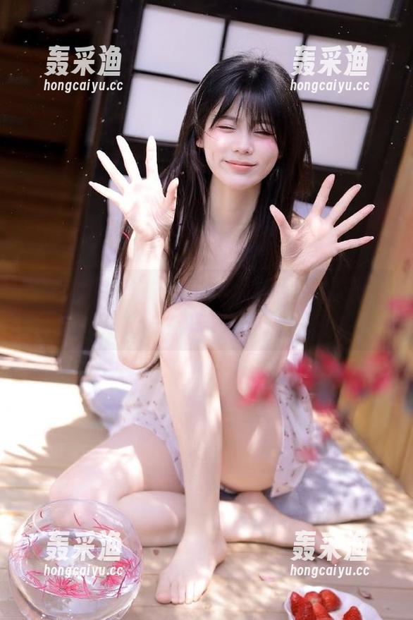 听说“718.sx”链接推的瓜特别甜,快来试试! 听说“718.sx”链接推的瓜特别甜,快来试试!