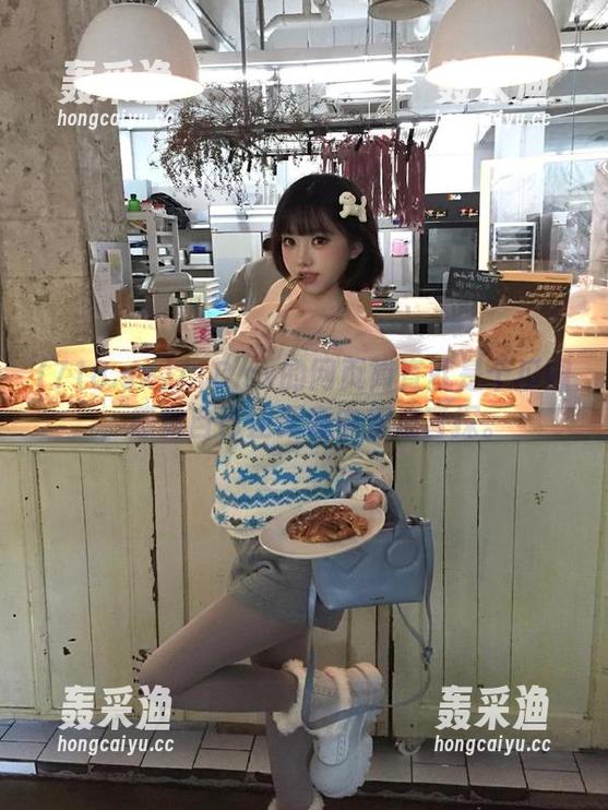 718.sx的网页简直就是个瓜园,感觉自己正无意中变成盲探。 718.sx的网页简直就是个瓜园,感觉自己正无意中变成盲探。