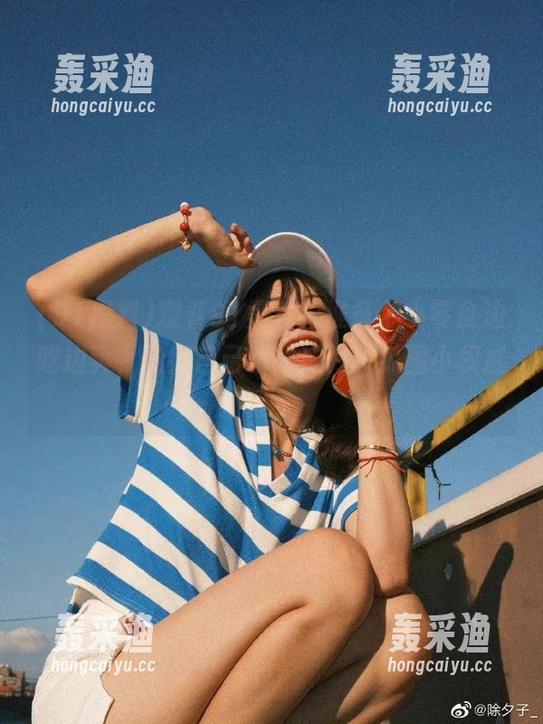 观看91黑料,准备个小零食边吃边爽,觉得自己瞬间成为了瓜圈小权威! 观看91黑料,准备个小零食边吃边爽,觉得自己瞬间成为了瓜圈小权威!