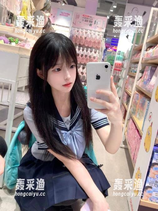 吃瓜的时候我想来点“zztt11”的免费输出，结果......哈哈哈！