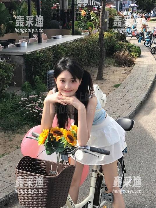 黑料线路上的趣事满满,吃瓜511咱们继续收拾瓜皮! 黑料线路上的趣事满满,吃瓜511咱们继续收拾瓜皮!