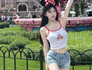 吃瓜天堂苹果版：不只是个吃瓜工具，更是你去打卡的“舞台”