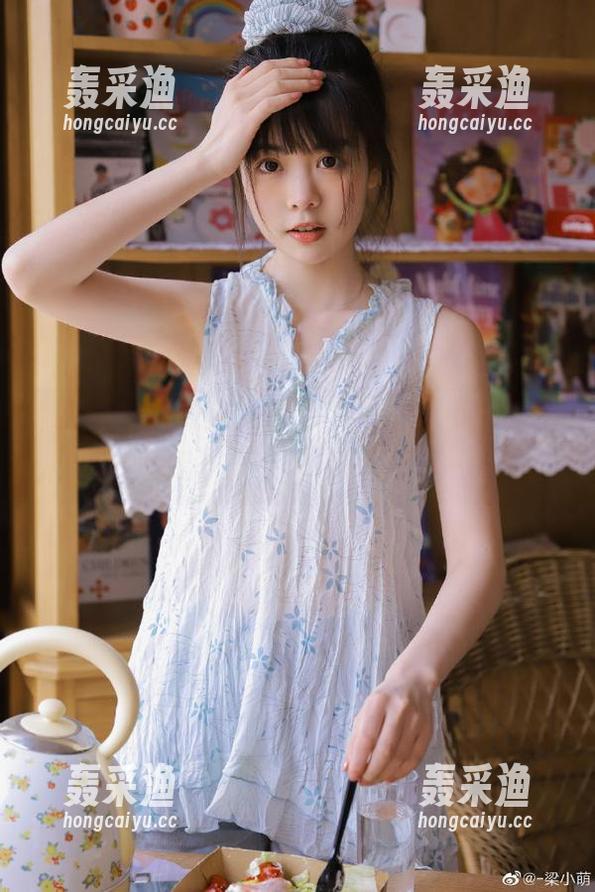 就在这里,免费的八卦新闻随便撸——‘吃瓜头条’! 就在这里,免费的八卦新闻随便撸——‘吃瓜头条’!