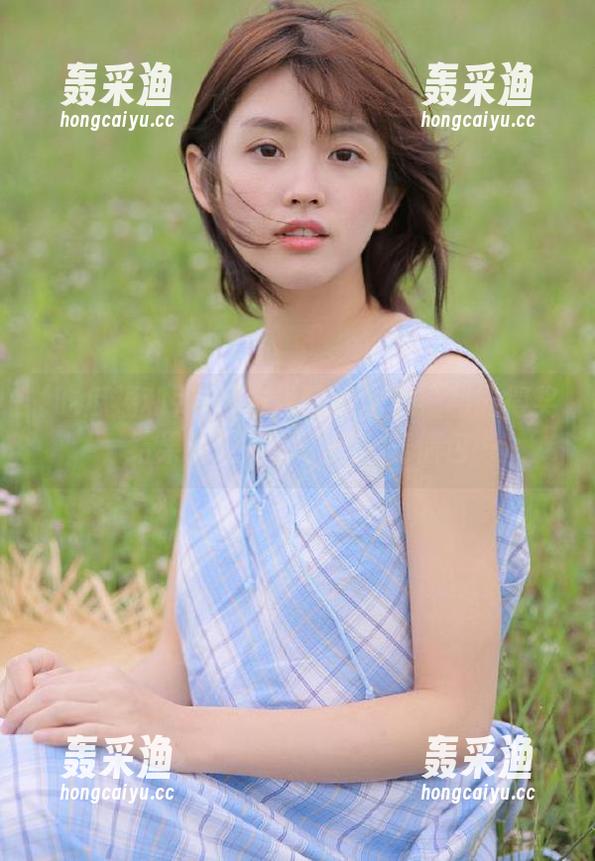 有朋友说登录吃瓜福利能得奖,结果我只得到了几个表情包… 有朋友说登录吃瓜福利能得奖,结果我只得到了几个表情包…