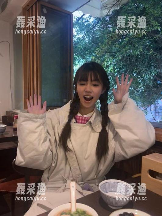 在好莱坞黑料正能量,免费开启八卦之旅,刺激感十足,别说我没提醒你! 在好莱坞黑料正能量,免费开启八卦之旅,刺激感十足,别说我没提醒你!