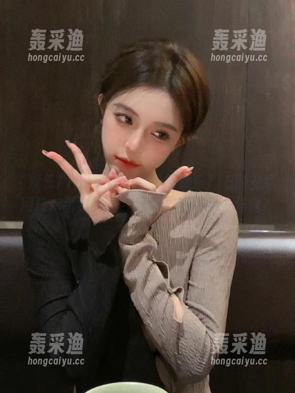 想知道手机版娱乐718的安卓用户,看到的网红瓜是不是跟我一样懵? 想知道手机版娱乐718的安卓用户,看到的网红瓜是不是跟我一样懵?