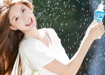 在“我爱吃瓜网52”搜寻资源，指不定能捡到哪些不可思议的瓜啊！