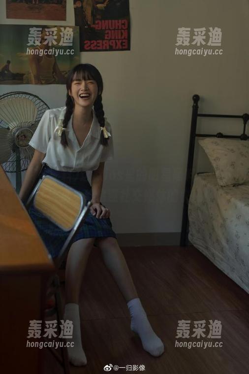 这款ios里的明星黑料,忍不住给我一种追逐社交媒体的快感! 这款ios里的明星黑料,忍不住给我一种追逐社交媒体的快感!