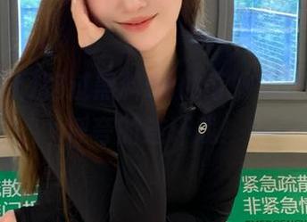 路过黑料51的奇妙线路，宛如浮夸的连环戏！