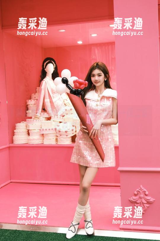 黑料91登录后，在线一区二区真是眼花撩乱啊