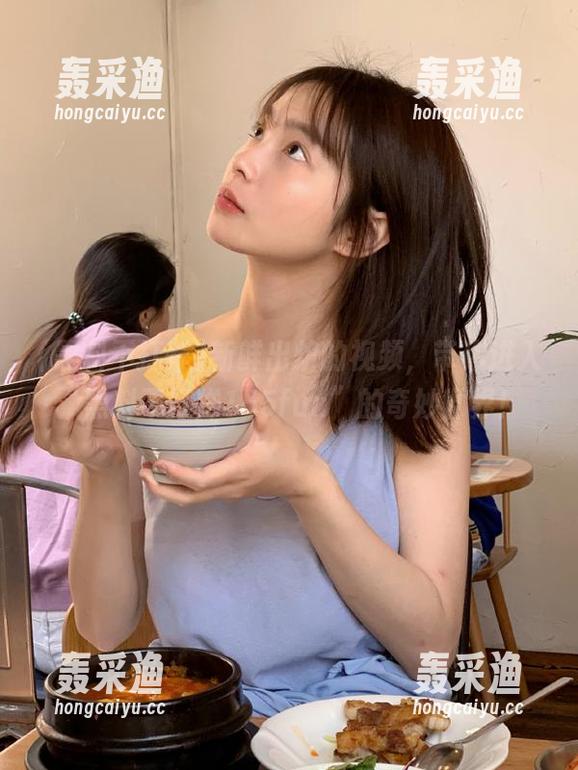 新鲜出炉的视频,带你进入“黑料不打烊155fun”的奇妙世界! 新鲜出炉的视频,带你进入“黑料不打烊155fun”的奇妙世界!