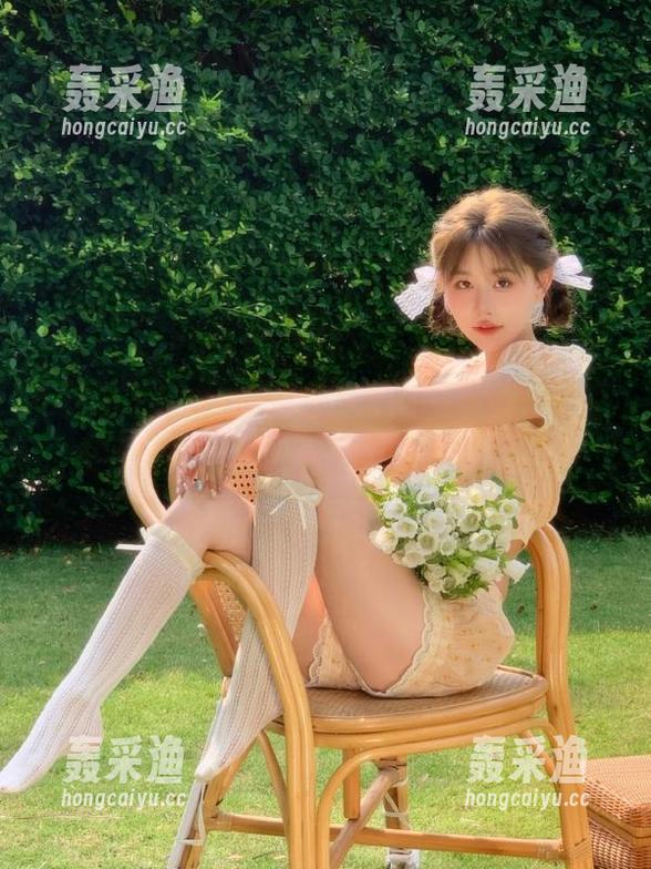 吃瓜群众闲聊，分享那些总在“黑料不打烊”里绕圈的八卦吧！