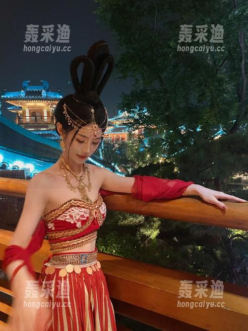 在黑料不打烊里不就像看现场直播？我的小心脏已经跟不上节奏了。