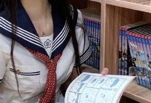 安卓小伙伴们，黑料不打烊带你开启吃瓜新篇章！