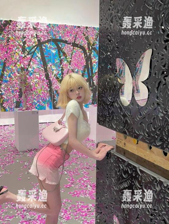 发布!黑料吃瓜不打烊网站上线,听说今天又有疯狂的瓜等着大家消化! 发布!黑料吃瓜不打烊网站上线,听说今天又有疯狂的瓜等着大家消化!