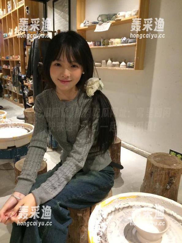 黑料吃瓜网址:窝里别闲着了,快来这个入口一起欢闹瓜田! 黑料吃瓜网址:窝里别闲着了,快来这个入口一起欢闹瓜田!