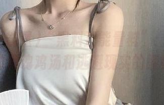 “黑料正能量群”：偶尔发布的灵魂鸡汤和逃避现实的酸爽。