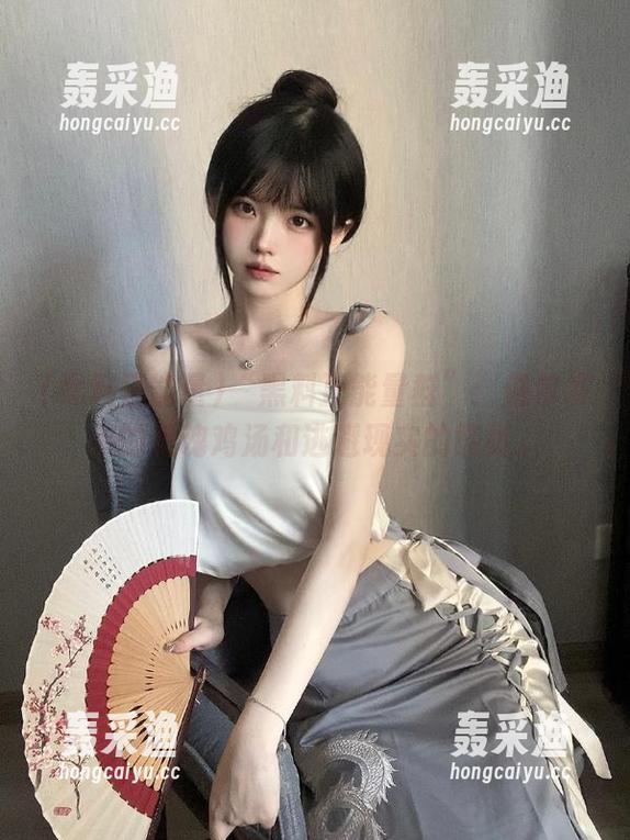 “黑料正能量群”:偶尔发布的灵魂鸡汤和逃避现实的酸爽。 “黑料正能量群”:偶尔发布的灵魂鸡汤和逃避现实的酸爽。