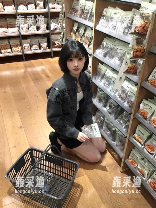 分享你的瓜！黑料社APP带你一键解锁瓜田深处！