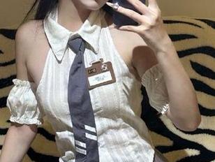 黑料社网站——告别无聊，快来下载，别傻站着