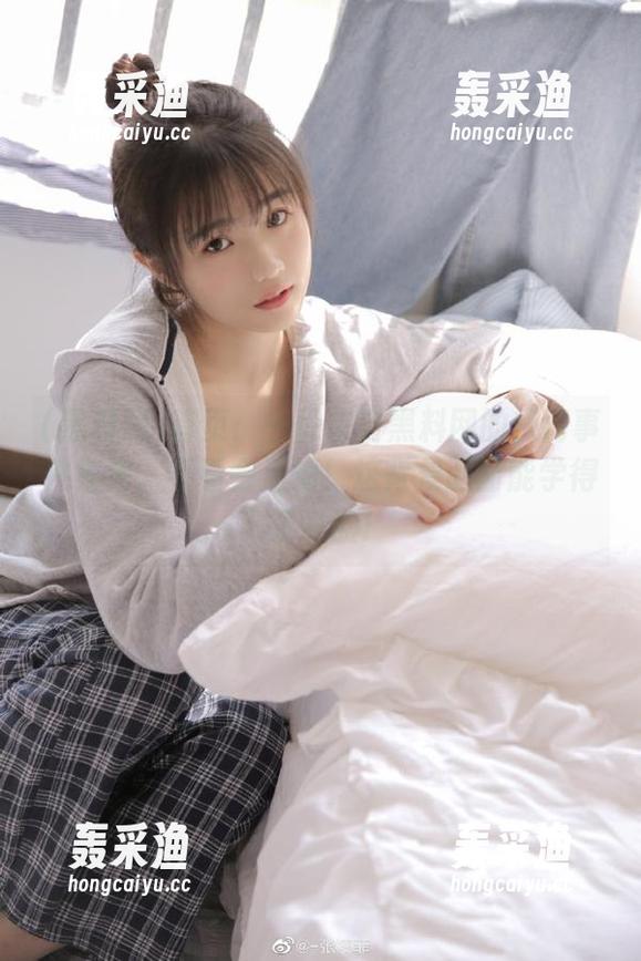 首页:一份来自黑料网的热门事件速递,不看会后悔!这背景画面能学得了一脸! 首页:一份来自黑料网的热门事件速递,不看会后悔!这背景画面能学得了一脸!