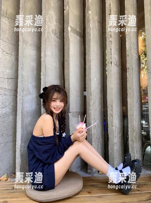 别跟我说“黑料网站”发布的美女介绍都是照片滤镜过度的结果…… 别跟我说“黑料网站”发布的美女介绍都是照片滤镜过度的结果……