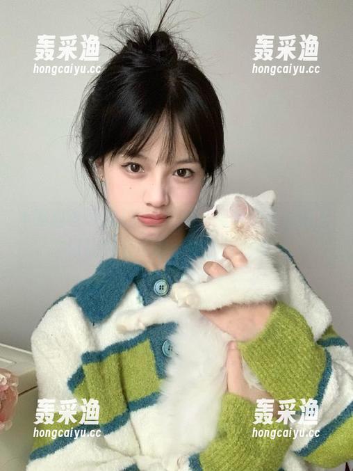 别再犹豫,黑料老司机的入口让每个瓜都在你面前滚动! 别再犹豫,黑料老司机的入口让每个瓜都在你面前滚动!